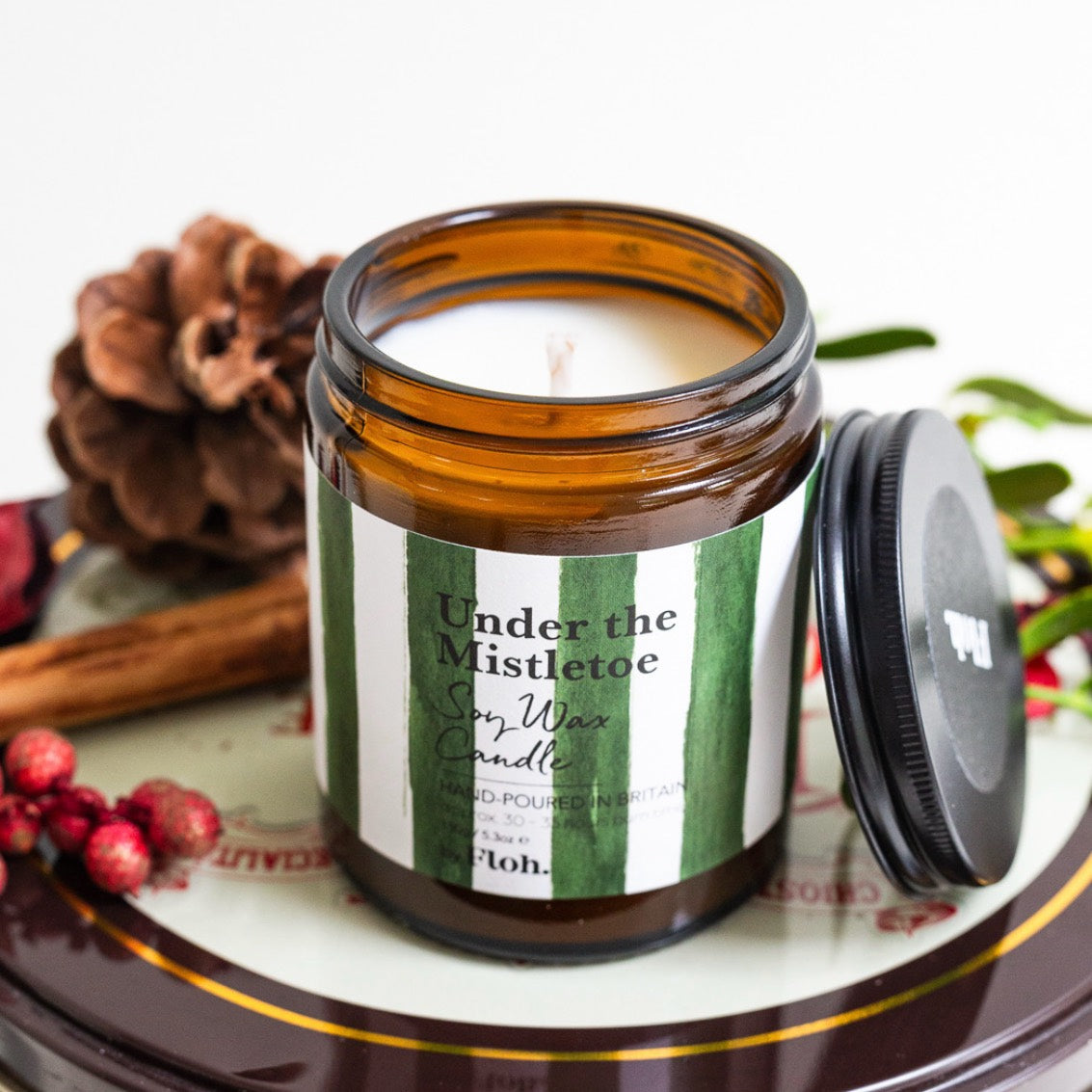 NEW! Under the Mistletoe Apothecary Candle (available for dispatch from August 2026)