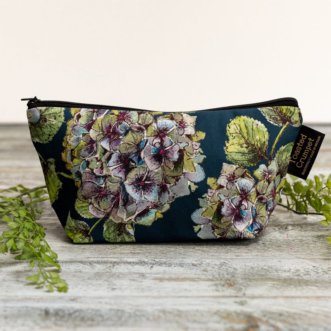 Hydrangea (Noir) Makeup Bag