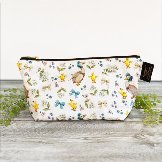 Jemima Puddle-Duck "Bows & Bonnets" (Pure) Wash Bag
