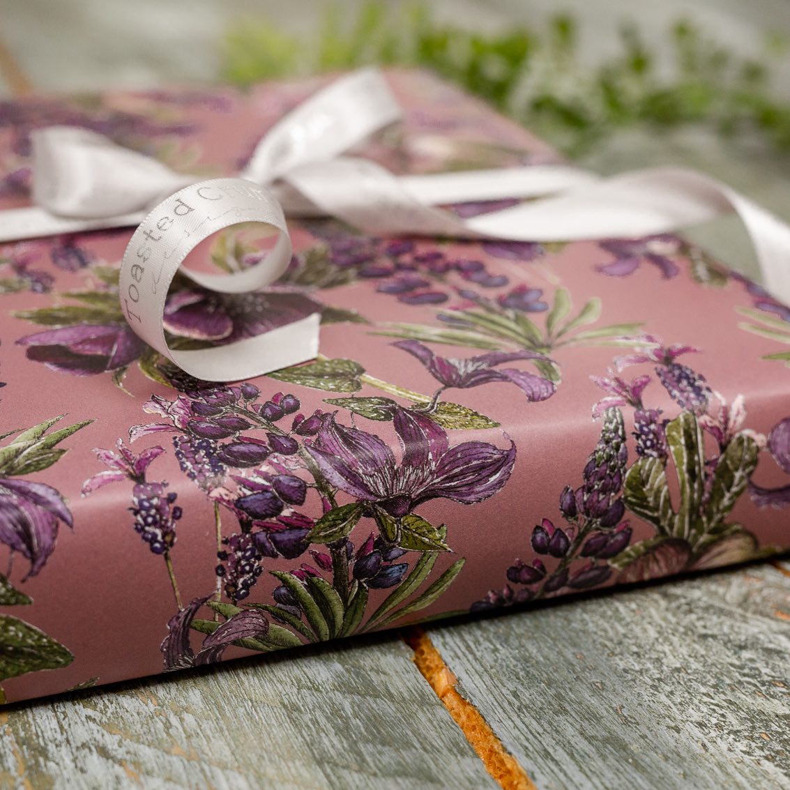 The Mulberry Collection (Mauve) Gift Wrap Single Sheet
