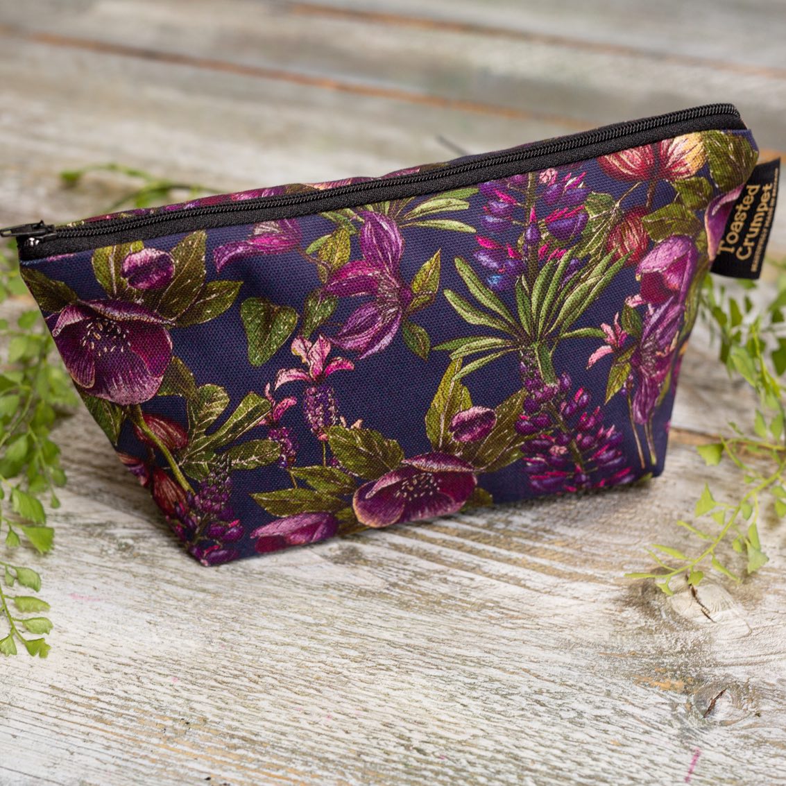 The Mulberry Collection (Noir) Makeup Bag