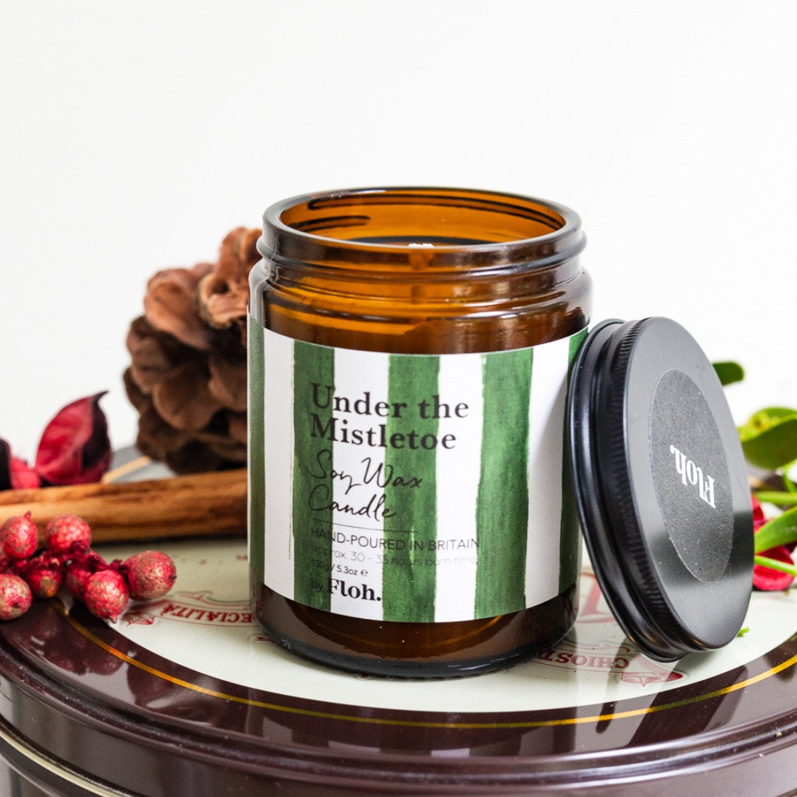 NEW! Under the Mistletoe Apothecary Candle (available for dispatch from August 2026)