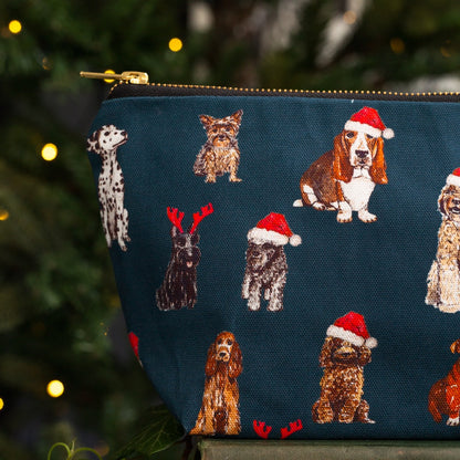 Christmas Dogs (Noir) Wash Bag