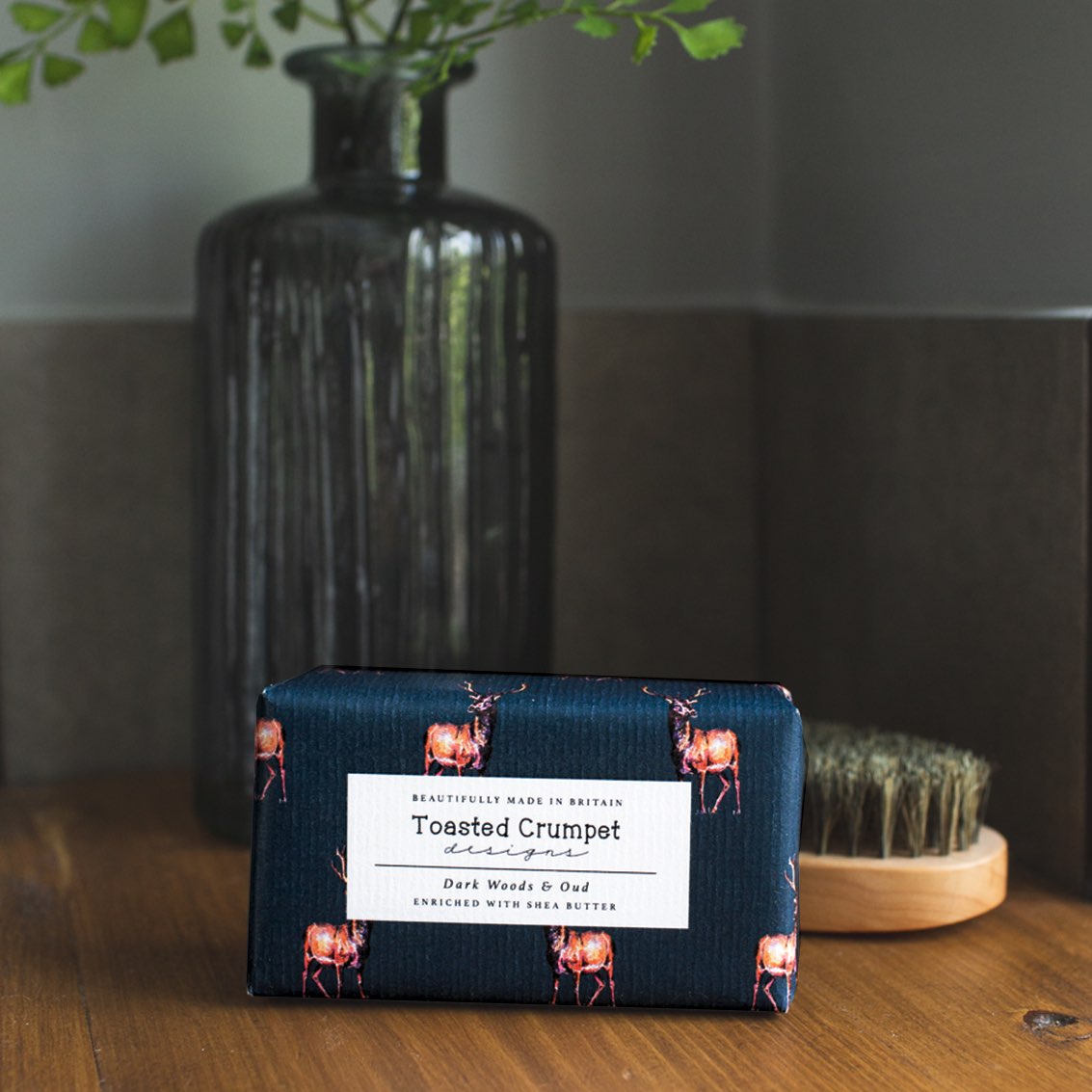 Dark Woods & Oud Soap