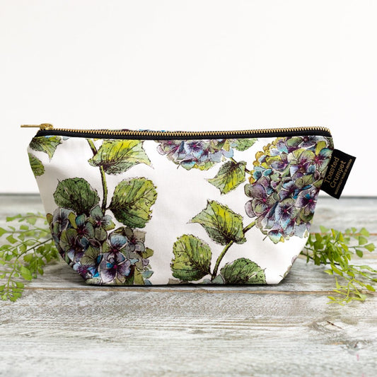 Hydrangea (Pure) Wash Bag