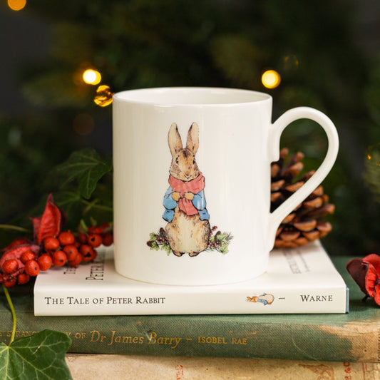 Peter Rabbit "A Winter's Tale" Small Mug in a Gift Box