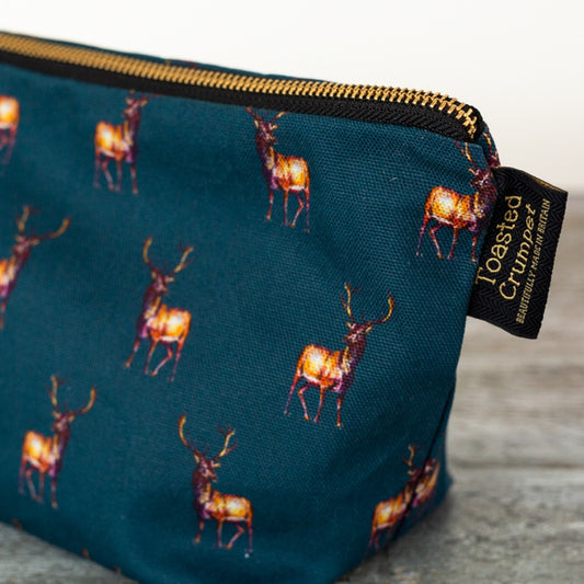 Stag (Noir) Wash Bag