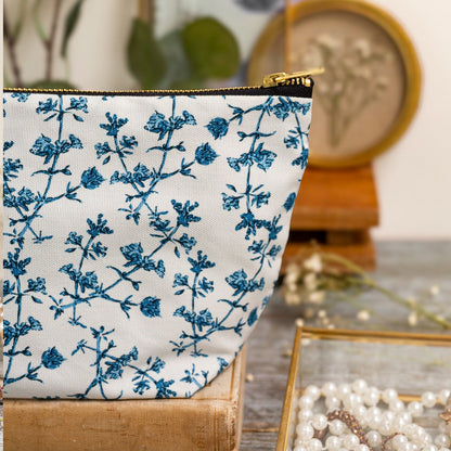 NEW! Chateau (Botanique) Wash Bag